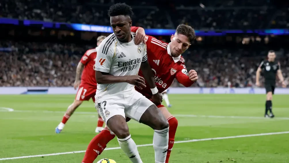 بالصور : سلسلة الانتصارات عادت.. ريال مدريد يعبر فخ إشبيلية ويطارد برشلونة